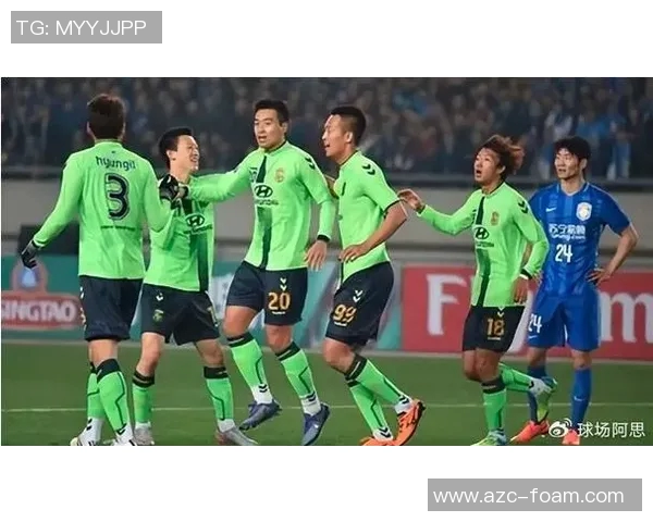 全北现代与山现代激战正酣谁能在这场对决中笑到最后